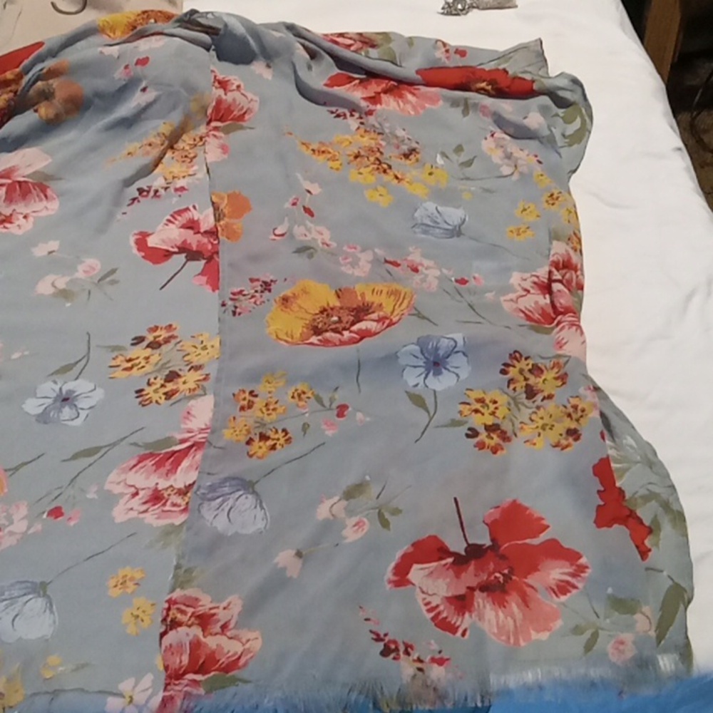 Umgee size small bathing suit cover up